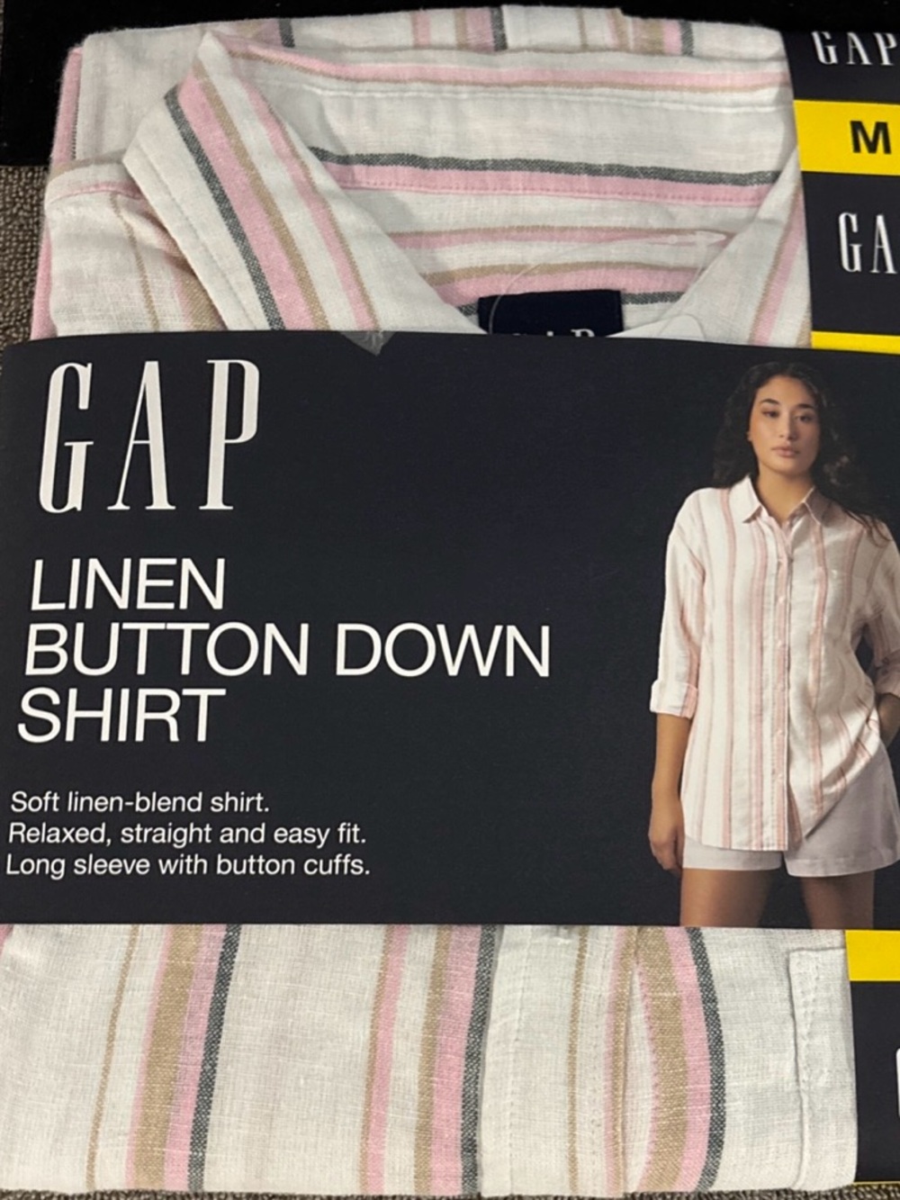 NWT  Women’s Gap Button-Down Linen  Blend Shirt- Pink Multicolor Size M